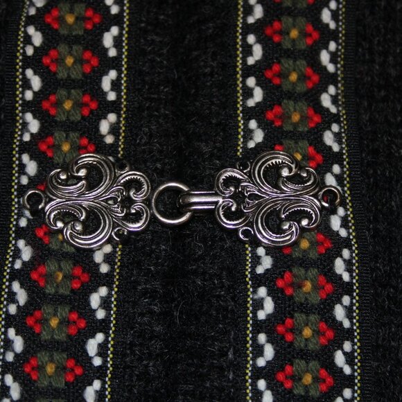 North Peak Nordic Sweater Sz 1X? Black Red Multi 100% Wool Celtic Sweater - Picture 15 of 15